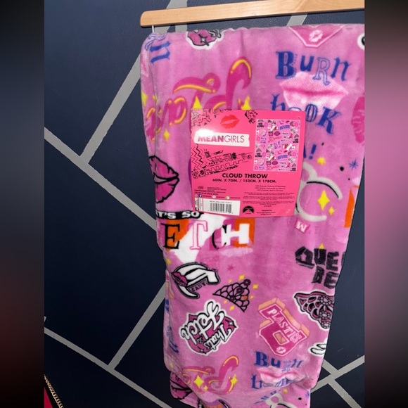 Mean girls blanket - Picture 1 of 3